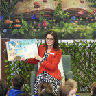 Cressida O'Hanlon reading to year one and two students for Book Week at East Adelaide School