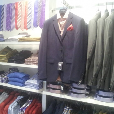 Great selection of Daniel Hechter suits